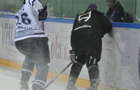 22 ноября встретились "Караганда 1" и "Ледокол"