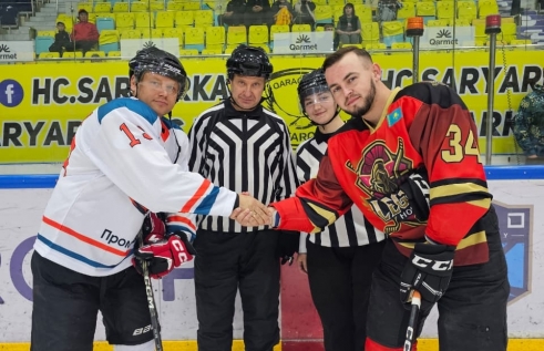 «Металлург» - победители матча-открытия